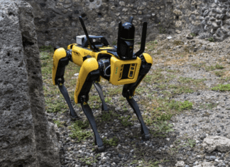 Los Angeles Embraces Futuristic Policing with High-tech Robotic Dog Los Angeles Embraces Futuristic Policing with High-tech Robotic Dog